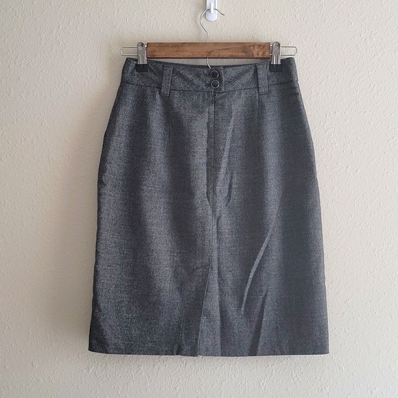 Banana Republic Gray Career Skirt size OP - Picture 8 of 9